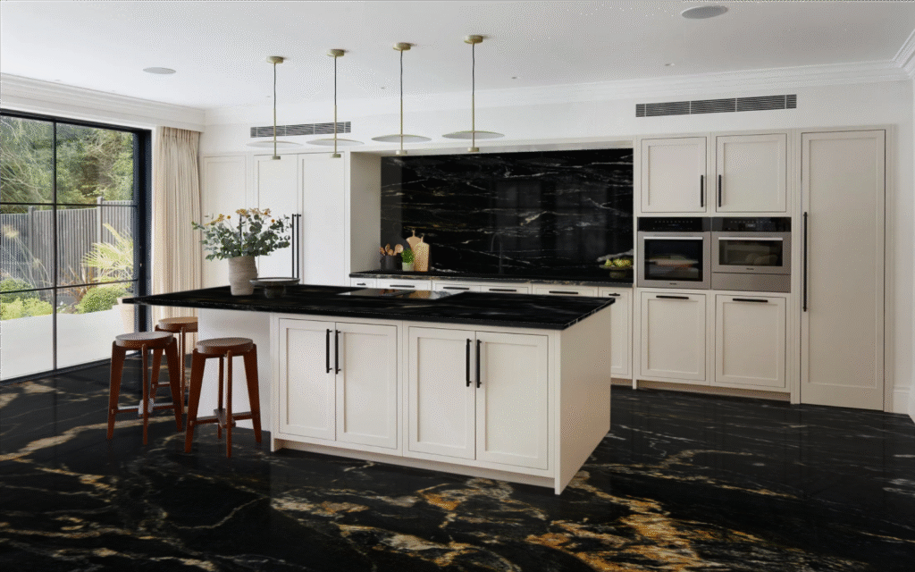 Black-Granite-for-Flooring-Countertops-in-India-1024x640